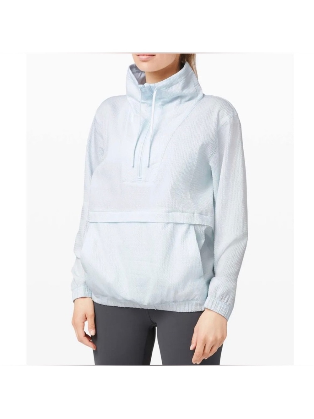 Lululemon Pack Light Pullover size 4 Almost Blue